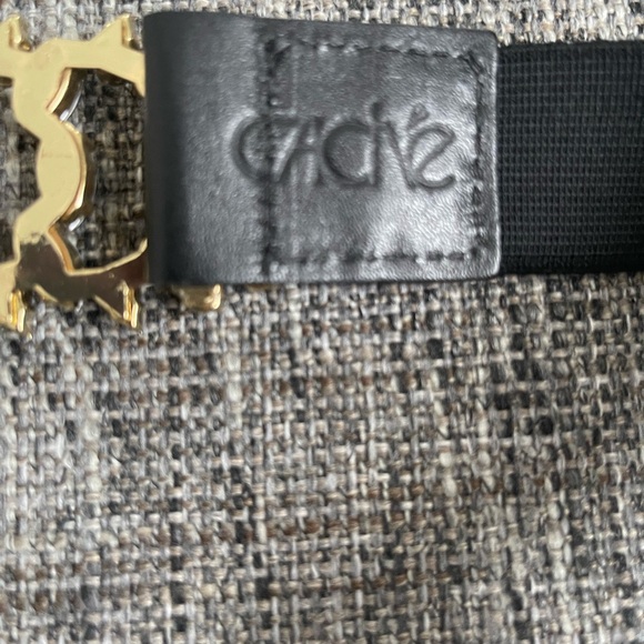 Cache stretch black belt with crystal grey stone”buckle”, gold trim ! - Picture 5 of 7
